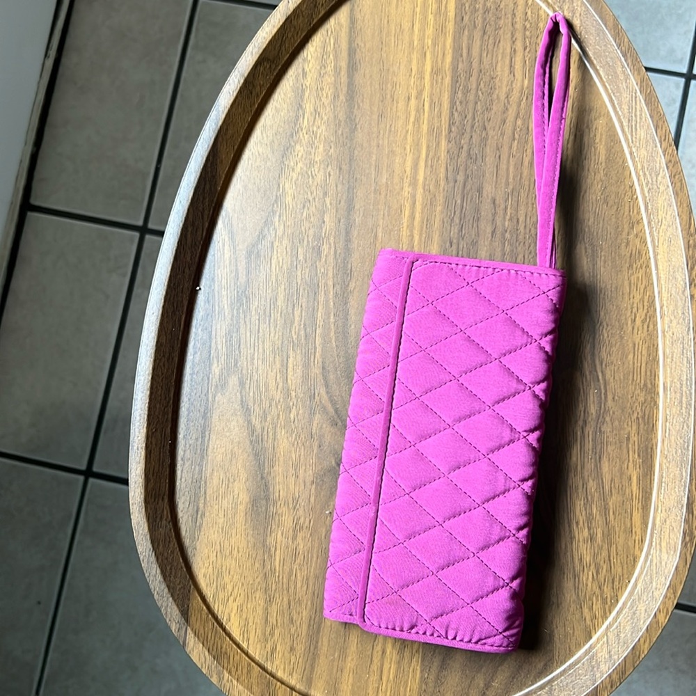 Purple Vera Bradley wallet💜